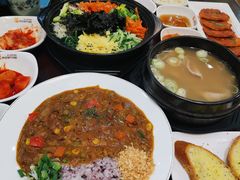 -釜山豚骨汤饭(芝罘万达广场店)
