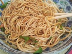 -牛师傅牛肉面(尚隆路店)