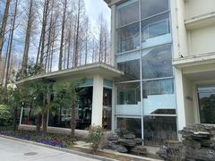 -上海怡沁园度假酒店