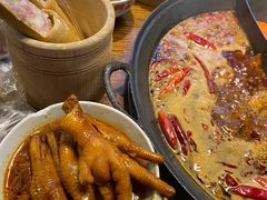 -萍姐火锅·公路夜市(武汉首店)