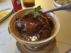 -八府香鸭·啫啫煲(华山路店)
