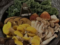 -三出山火锅(万象天地店)