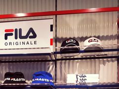 -fila(日月光中心广场店)
