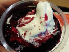 北美蓝莓酱圣代-肯德基(胜利店)