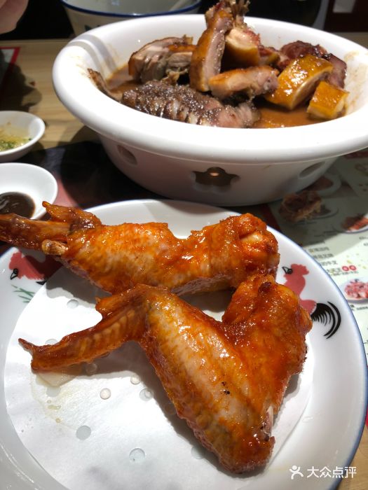 四大天王·烧腊茶餐厅(长风大悦城店)比翼双飞图片