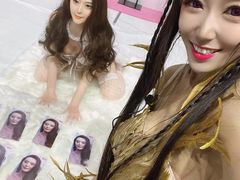 -上海跨国采购会展中心