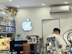 -修卜凡二手严选店·手机维修·回收租赁(川沙地铁站店)