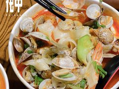 -何记花甲(海岸城旗舰店)