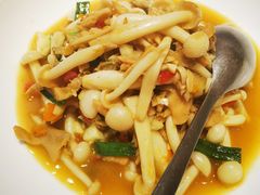 -老湘亲·品鉴湘菜(蔡塘爱琴海店)