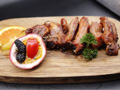 碳烤蜜汁猪肋排-冀F精酿啤酒烤肉(银杏路店)