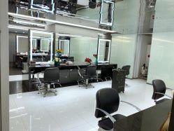 -TONI&GUY