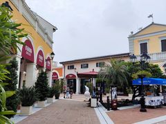 -佛罗伦萨小镇广佛名品奥特莱斯(疏港路店)