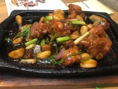 -徽湘园和马路串串火锅