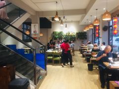 大堂-土桥手掌鸡·26年灌县老味道(都江堰店)