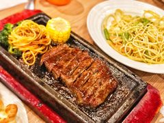 -必胜客(花舞大唐博物馆店)