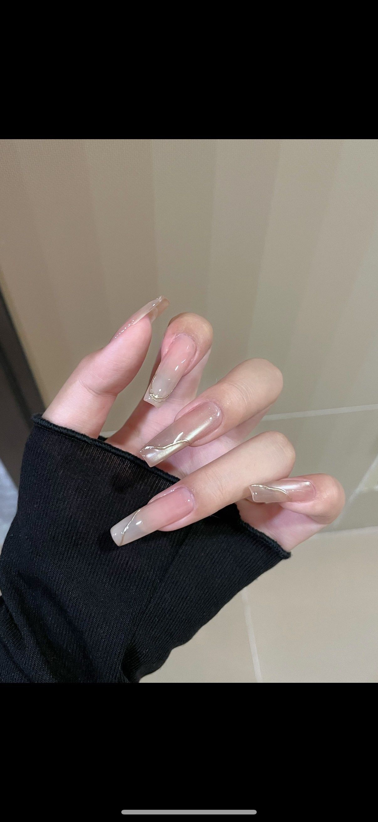 气质美甲 look♡♩温柔甜美奶茶猫眼的美甲