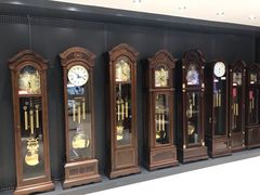 -亨得利钟表商店