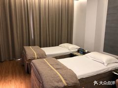 -水立方国际汤泉(六一中路店)