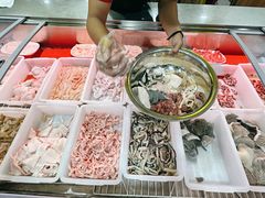 -周良天山牛杂城(天山路总店)
