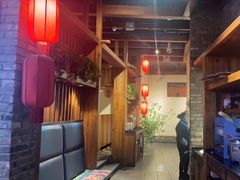 -挂旗柴锅鸡(蚌山区嘉年华店)