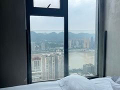 -闲隅江景艺术酒店(解放碑洪崖洞总店)