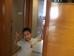 -江门新会碧桂园凤悦凤凰酒店(万达广场店)