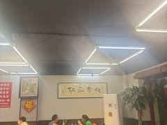 -民间瓦缸煨汤館(嵩山路店)