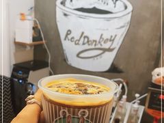 -red donkey coffee