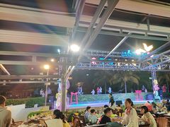 -渔家火锅·海鲜自助餐·演艺(亚龙湾天域酒店)