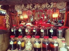 -昆虫窝子·特色云南菜(拓东路总店)