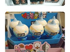 -泡泡玛特POPMART(国金街店)
