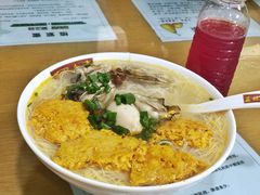 蟹皇膏台山生蚝八爪鱼捞河粉-荔林食店(西华路店)
