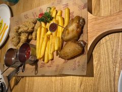 -菲滋意式餐厅(临平万达店)