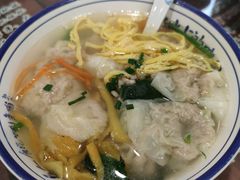 鲜肉馄饨-长人馄饨铺(解放街店)