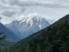 -亚拉雪山风景区