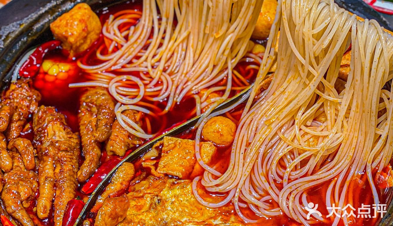 螺蛳粉火锅味儿太嘢‼️我真的愿意吃1000次