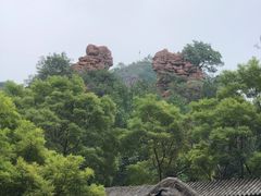 -爱情山风景区