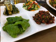 -萨宁音登锡伯风味餐厅(一楼店)
