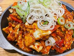 炒鱿鱼-姜虎东白丁烤肉(虹桥天地店)