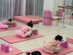 -韵姿少儿舞蹈(北外滩校区)
