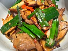 -绿草地·湘菜(悦方ID mall店)
