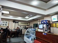 -一间楼牛羊肉泡馍馆(东一路店)