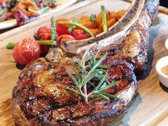 澳大利亚黑安格斯战斧牛排-TIAGO HOME KITCHEN(王府中环店)
