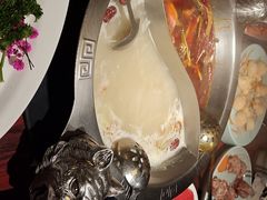 -袁老四重庆老火锅(桐梓坡店)