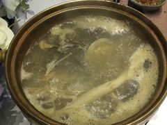 -云顶旋转自助景观餐厅