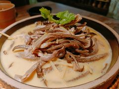 -吃饭皇帝大(长宁龙之梦店)