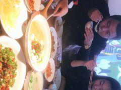 -川流不息·地道川菜·小龙虾(新松江路店)