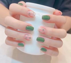 -LILY NAILS美甲美睫