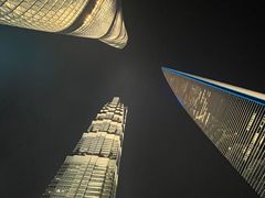 -陆家嘴空中步行连廊