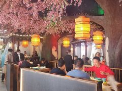 大堂-荷塘秋月·本帮江浙菜(国权路店)